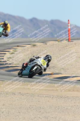 media/Oct-05-2025-CVMA (Sun) [[beeef4f201]]/Race 11-500-400(4)-350 Supersport/